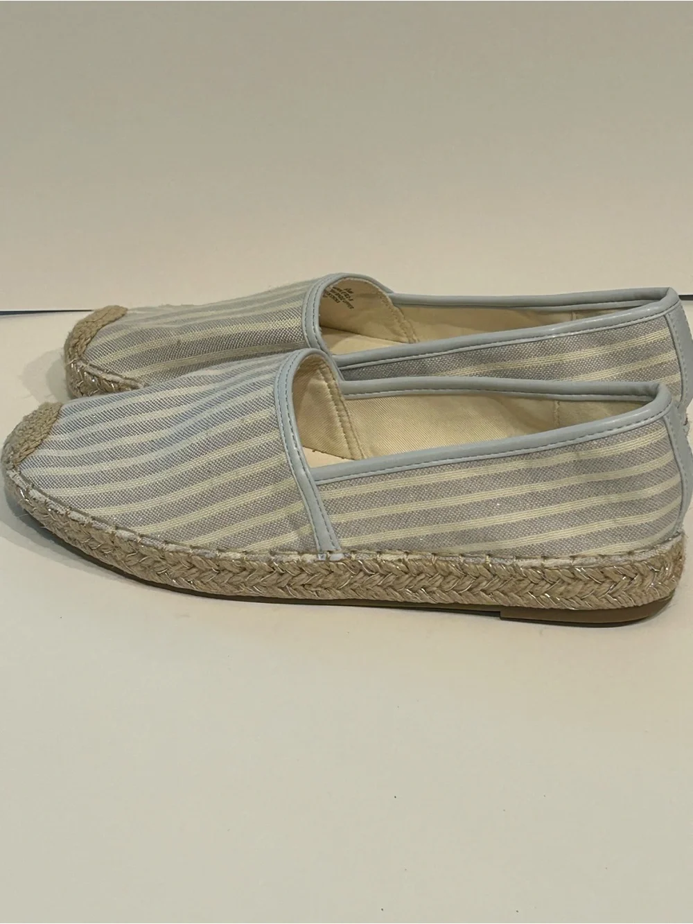Bandolino Women's Blue Striped Canvas Espadrille Shoes Jute Trimmed Sole